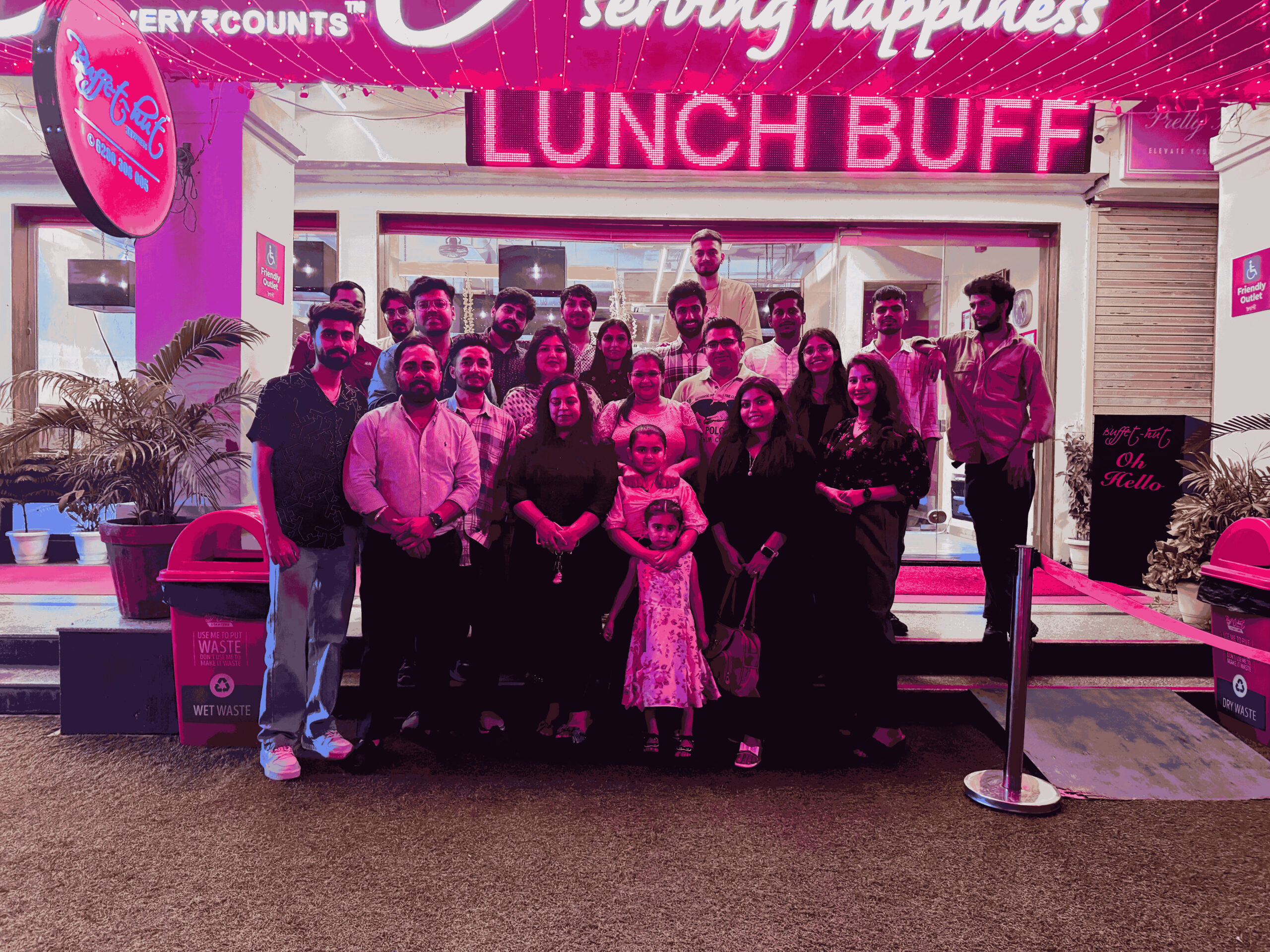 dinner - group photo